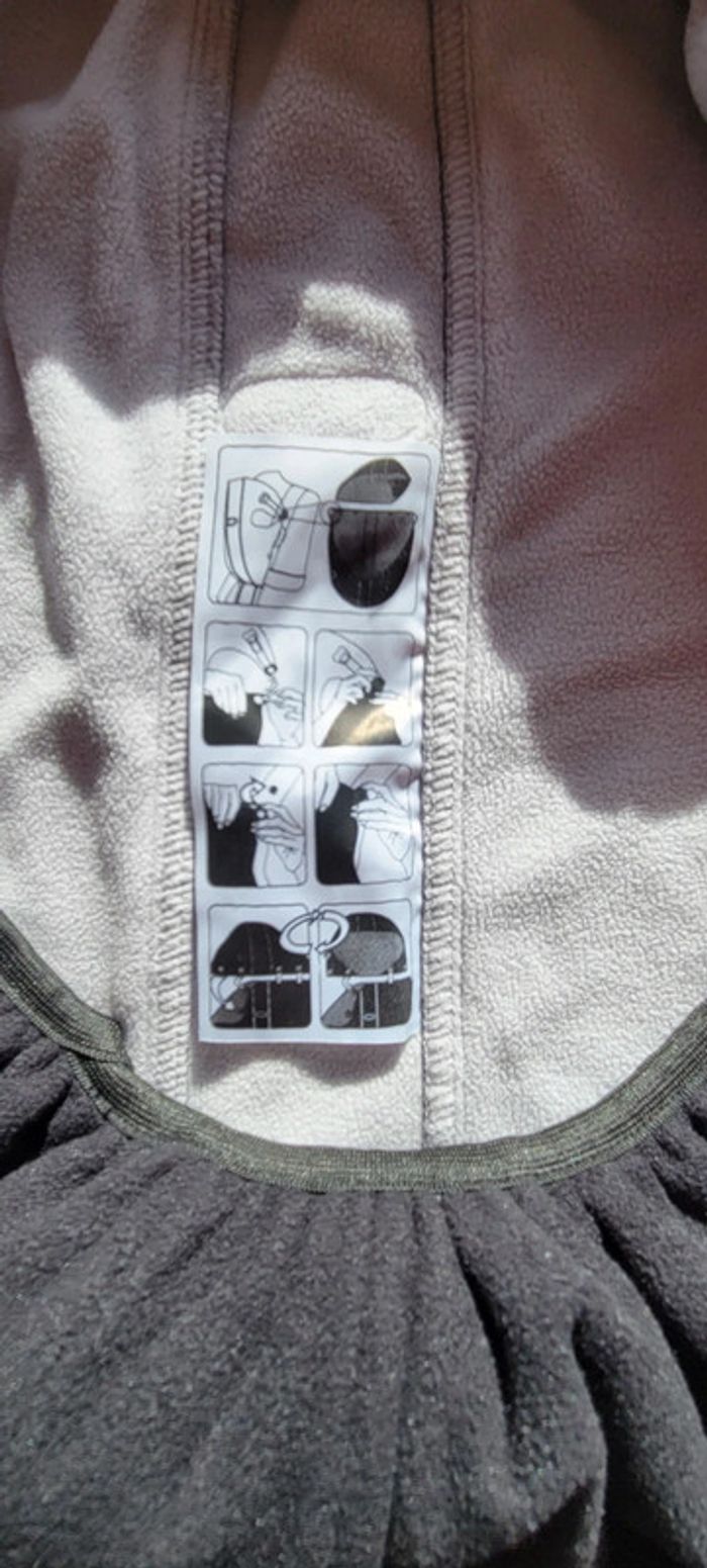 Porte bébé avec cape offert - photo numéro 10