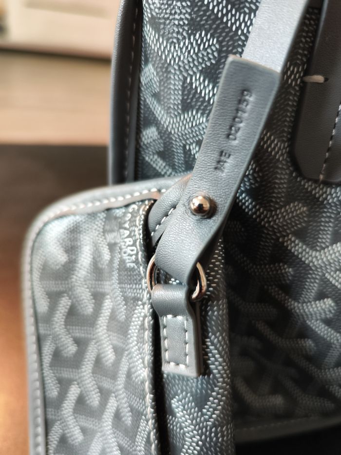 Petit sac a main très tendance Goyard - photo numéro 7