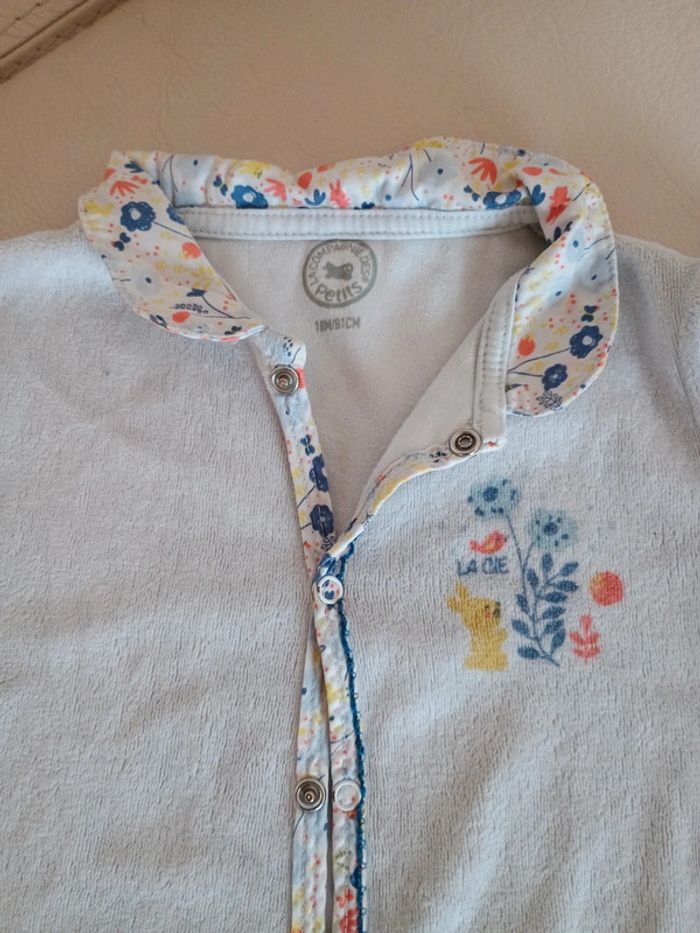 Pyjama velours bleu ciel 18 mois 81 cm col fleurs 🌸 - photo numéro 2