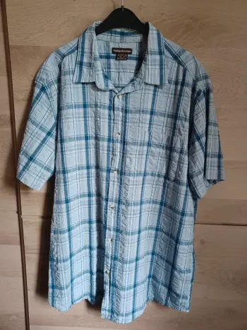 Chemise homme 2XL  neuve sans repassage
