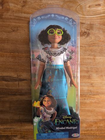 Poupée Disney Encanto 