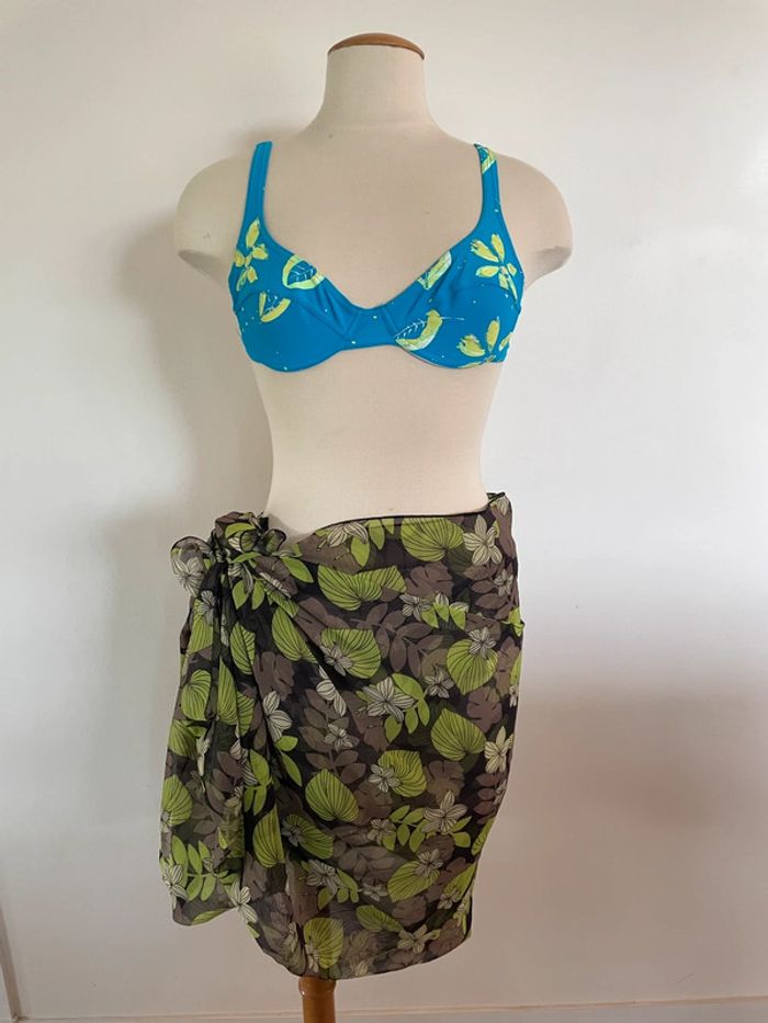 Lot de 5 hauts de maillots de bain taille 1 - photo numéro 7
