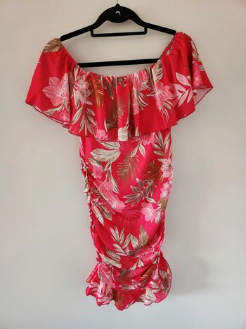 Robe épaules dénudées