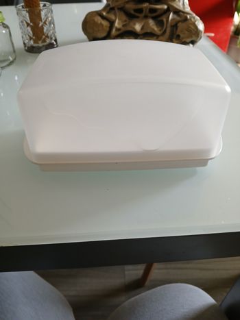 BEURRIER TUPPERWERE