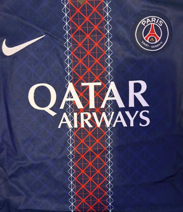 Ensemble Paris Saint-Germain 6/7ans - photo numéro 3