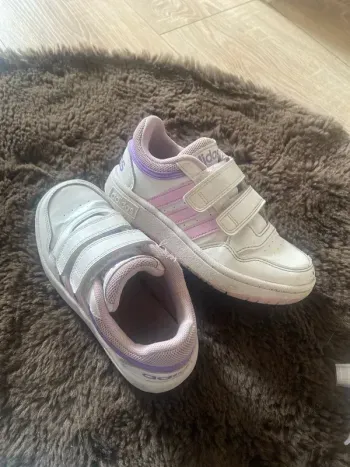 Basket adidas taille 30