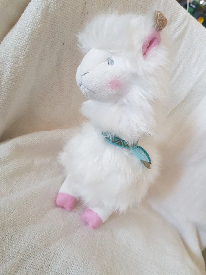 Lama blanc Histoire d ours - photo numéro 3