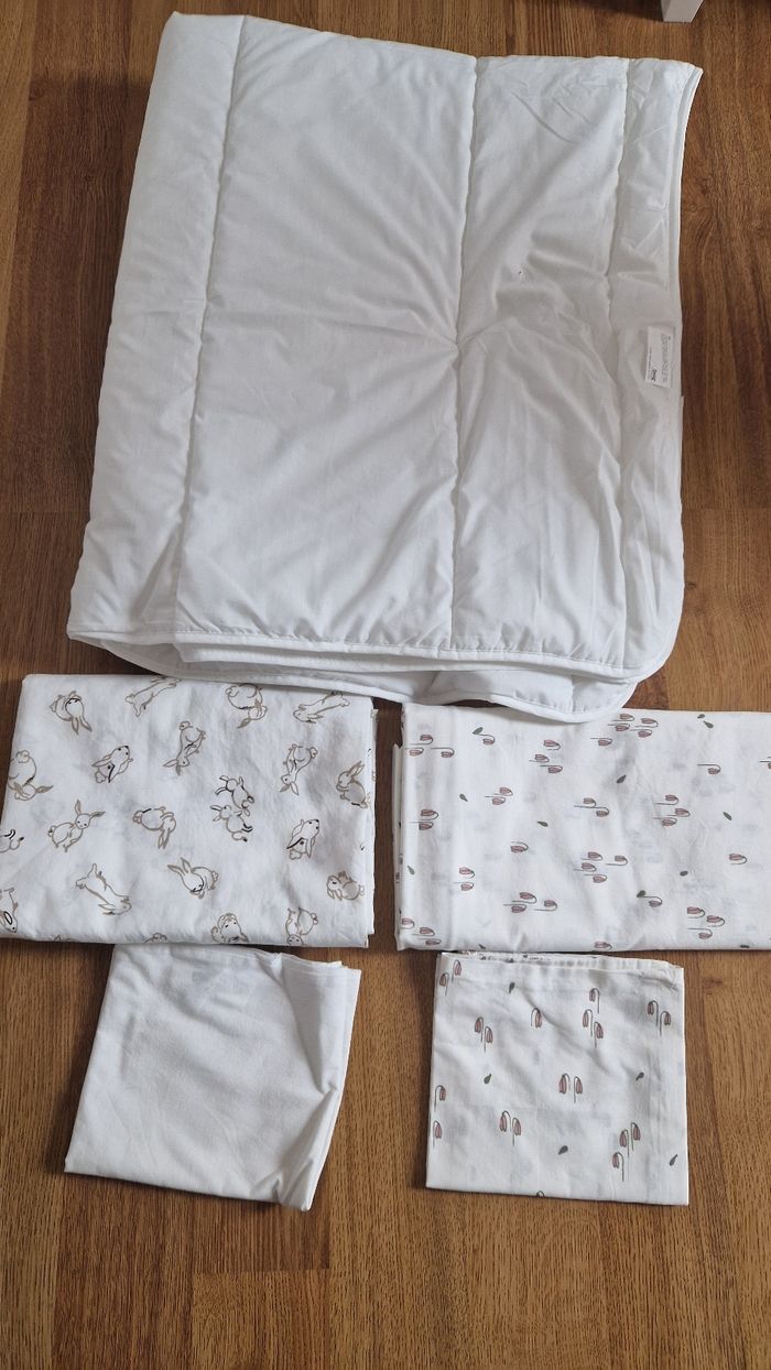 Couette + Draps NEUFS