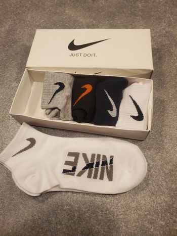 Vend lot de 5 paires de chaussette