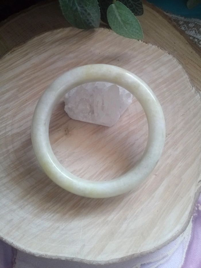 Bracelet jade blanc vert clair