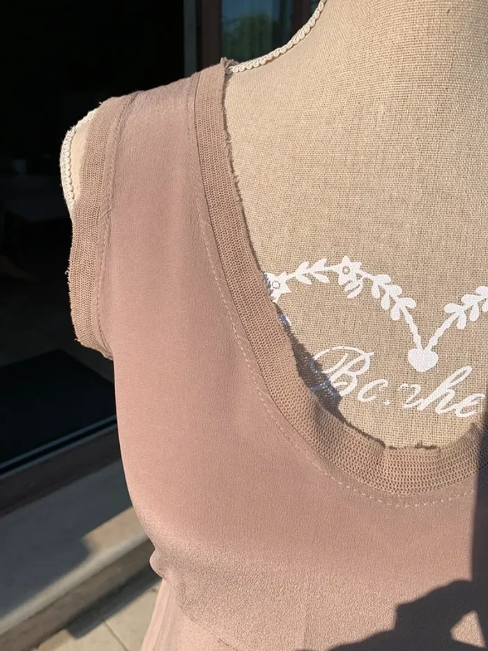 Robe en soie beige rosé La Féee Maraboutée taille 38 neuve - photo numéro 3
