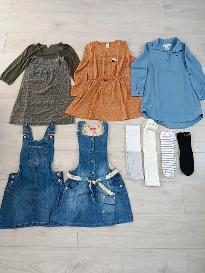 Lot de robes taille 10 ans