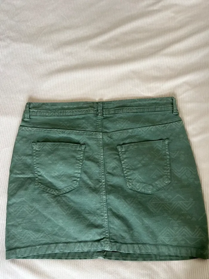 Jupe en jean vert, kaki taille 40 - photo numéro 2