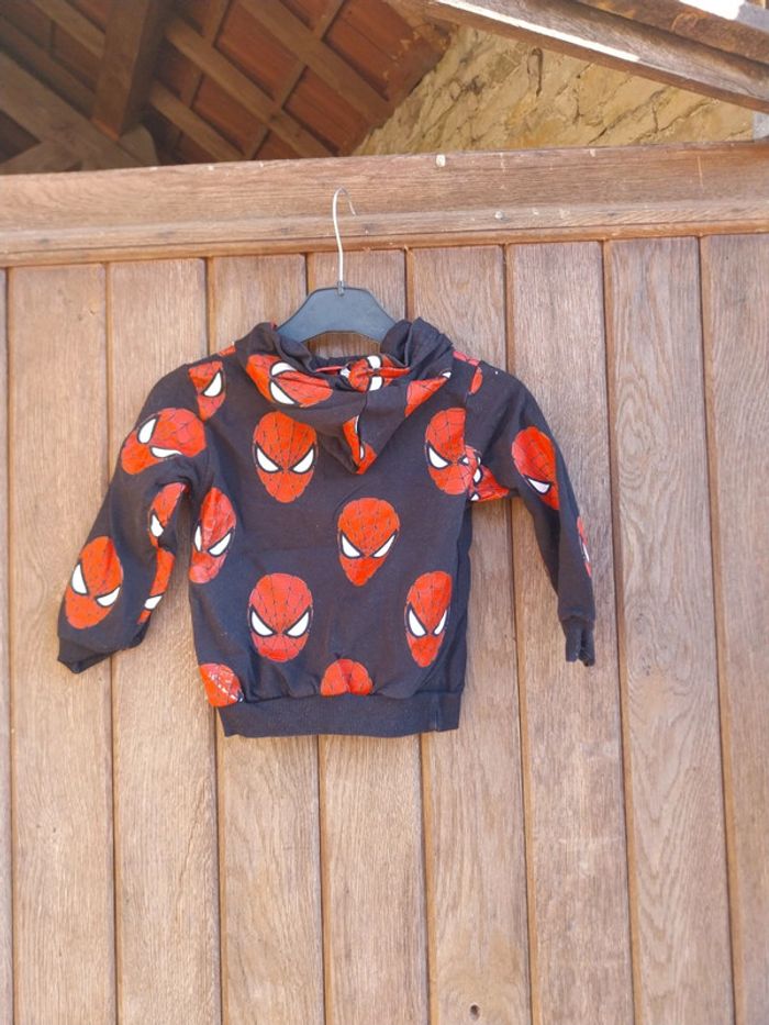 Pull spiderman 18 mois zara - photo numéro 2