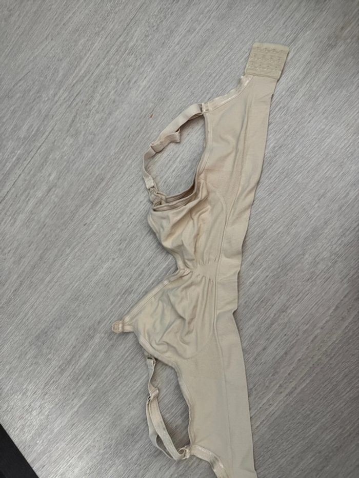 Brassière d’allaitement taille 2