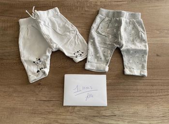 Pantalon fille 1 mois