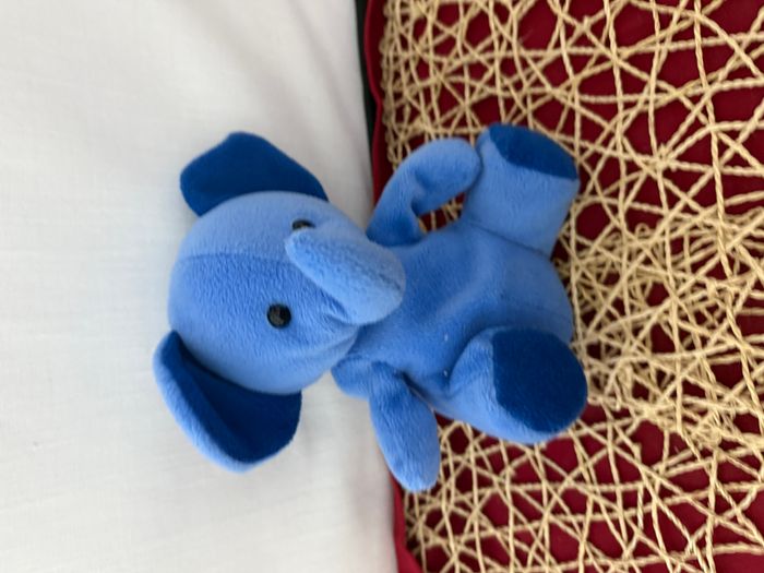PELUCHE DOUDOU SUPER TOYS ELEPHANT BLEU ht18cm assis BILLES