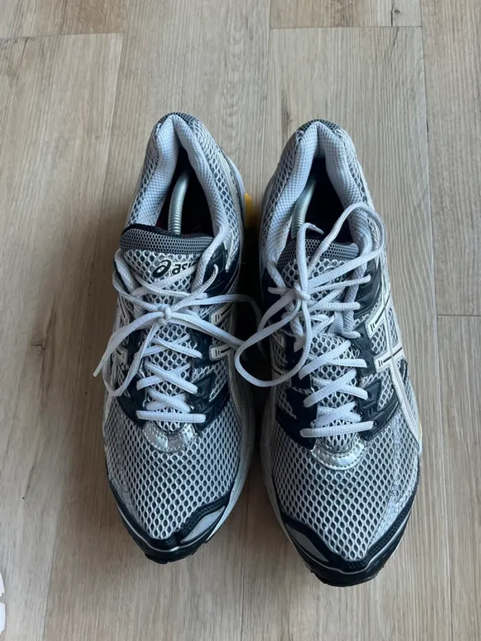 Asics Gel Cumulus 13 Vintage Taille 47 - photo numéro 2