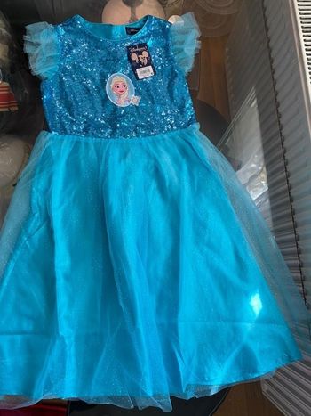 Robe reines des neiges