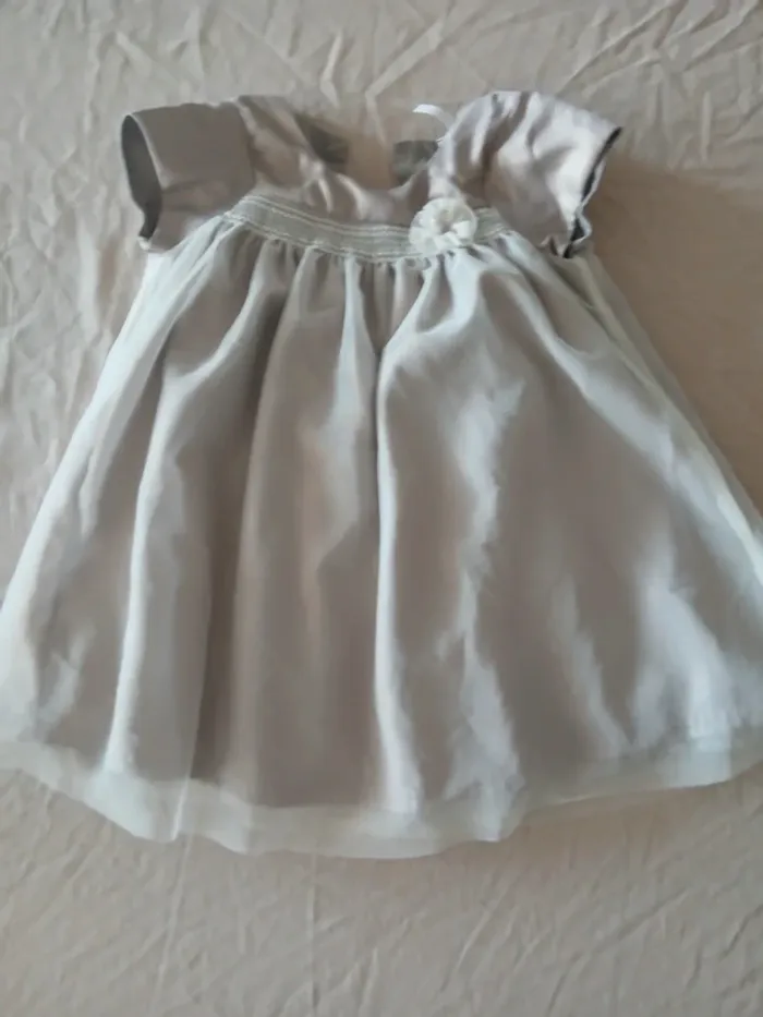 Robe de cérémonie 18 mois - photo numéro 2