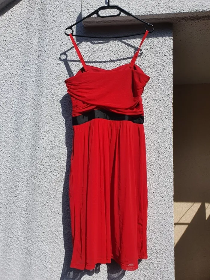 Robe à bretelles