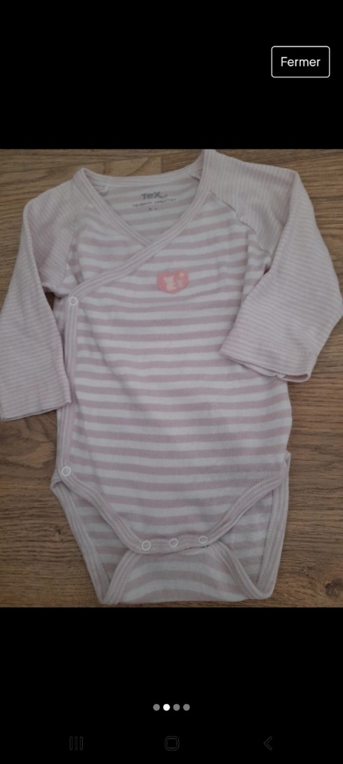 Lot 3 bodies 3 mois - photo numéro 2