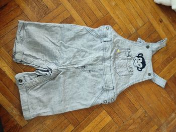 Salopette taille 36 mois