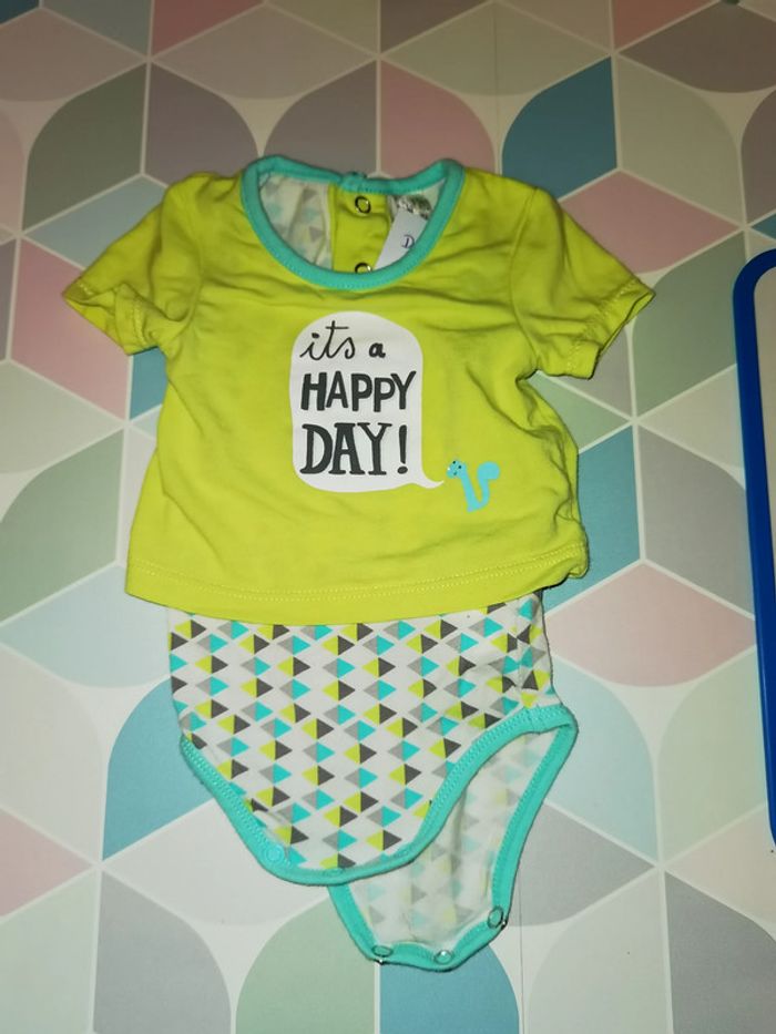 D2349 - body 2 en 1 garçon 1 mois