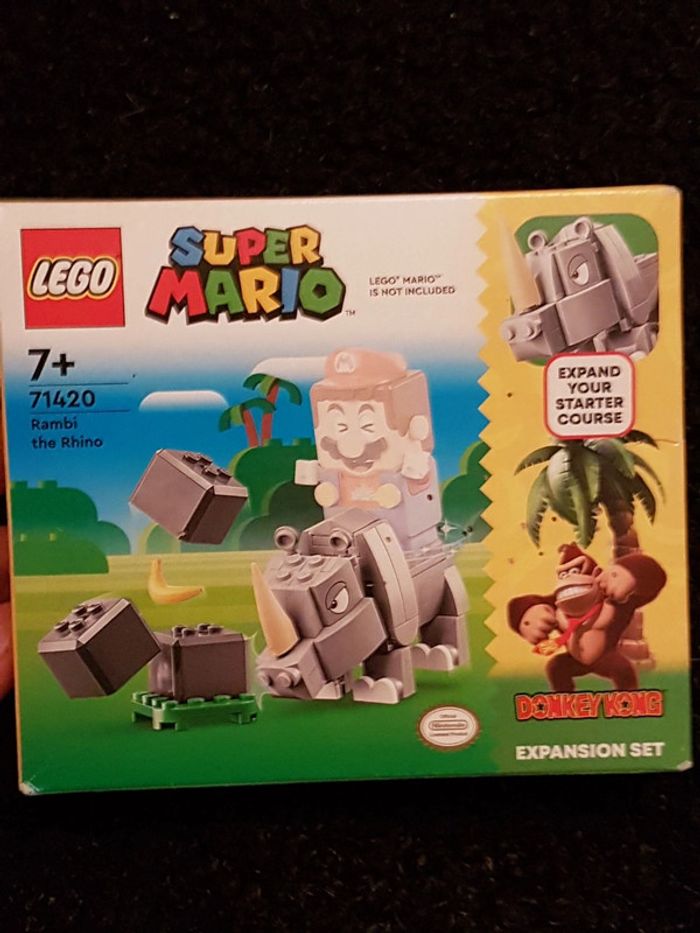 Lego Super Mario