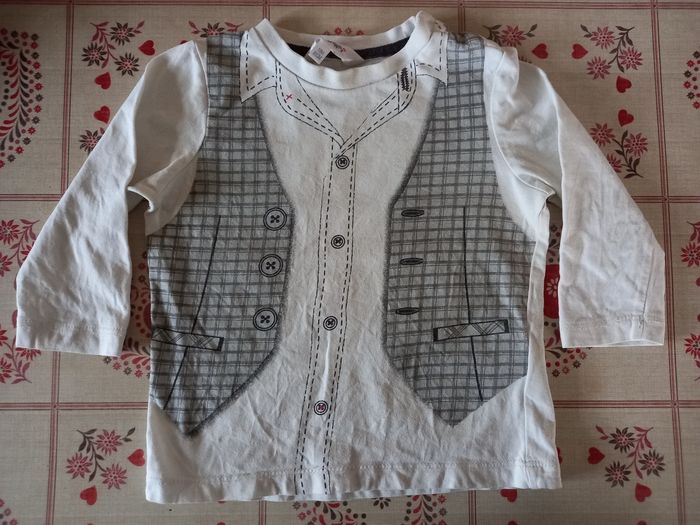 Pull imprimé costard