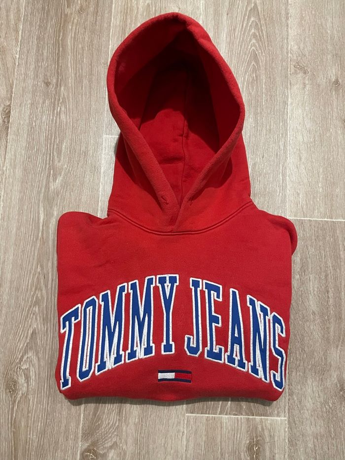 Tommy Hilfiger sweat à capuche rouge / Taille: S / (cordon manquant) - photo numéro 3