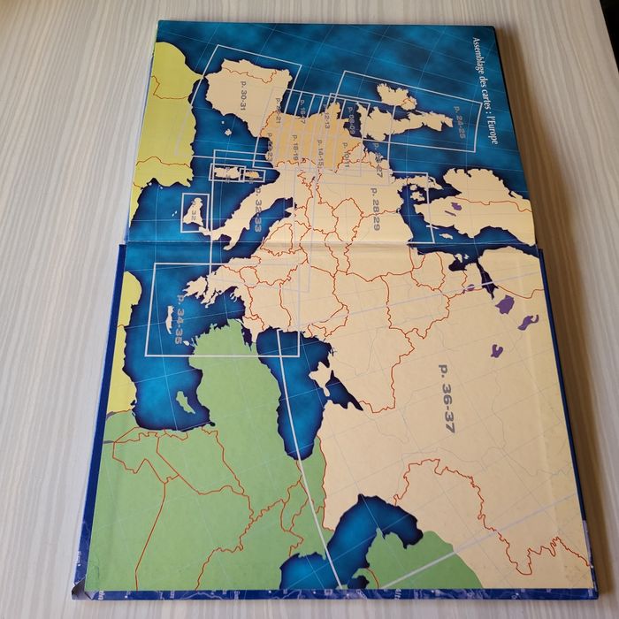 Nouvel Atlas mondial de France Loisirs en excellent état - photo numéro 9