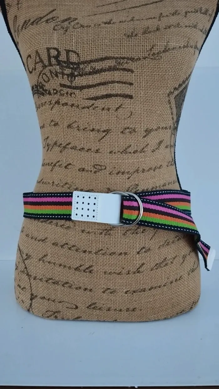 Ceinture multicolore ajustable