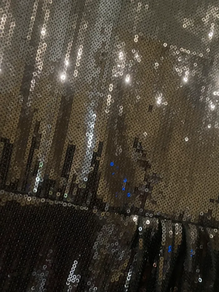 Robe de soirée sequins - photo numéro 3