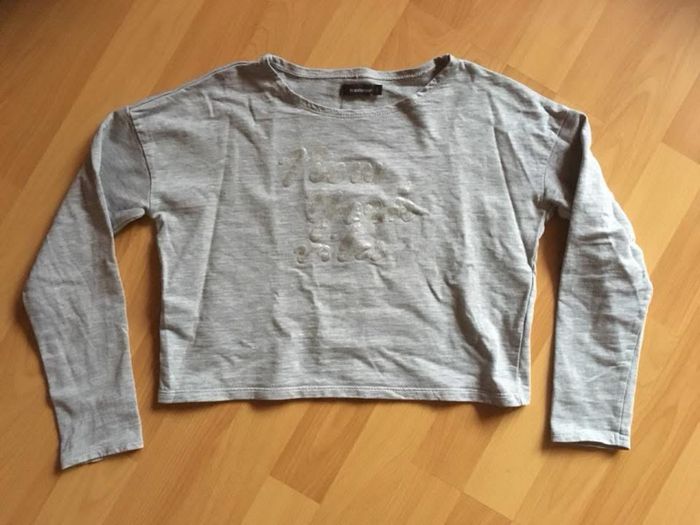 Sweat court et léger In Extenso 8 ans (2€)