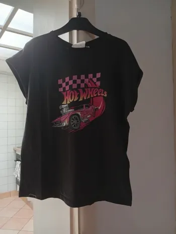 Tee-shirt Hot Wheels 12 ans NEUF