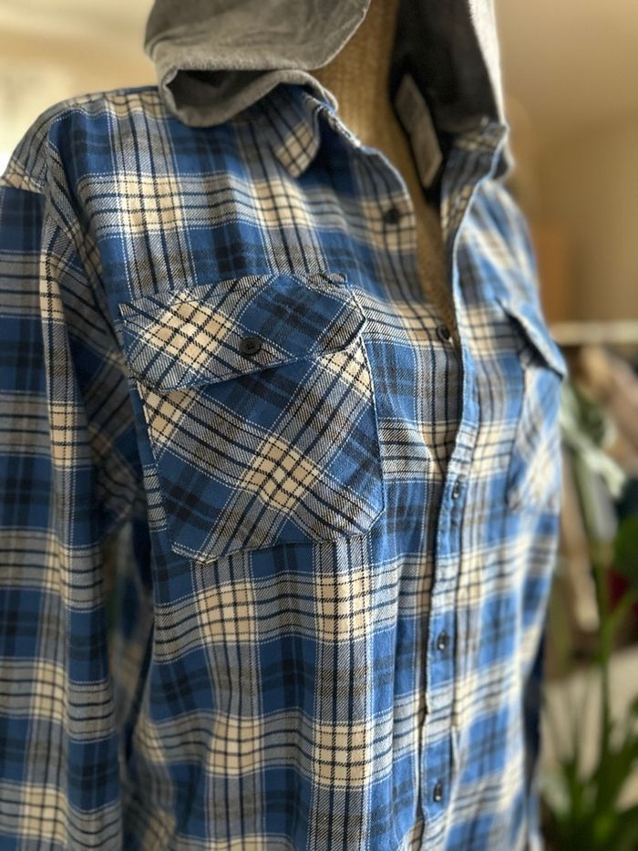 Veste chemise IKKS à carreaux avec capuche amovible – T.M – Neuve - photo numéro 4