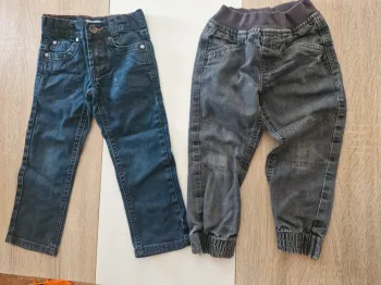 Lot de 2 pantalons 3 ans