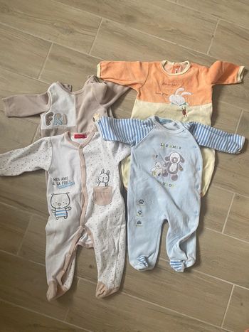 Lot 4 pyjama 6 mois