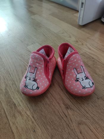 Chaussons fille pointure 22