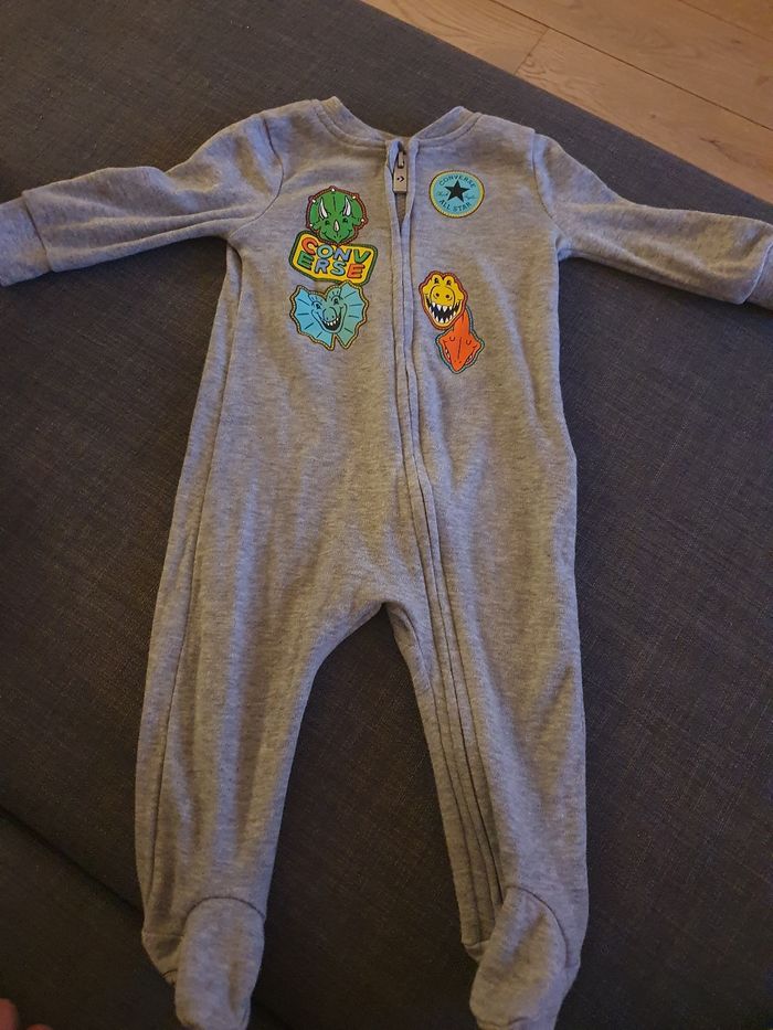 Lot combinaison converse bébé - photo numéro 2