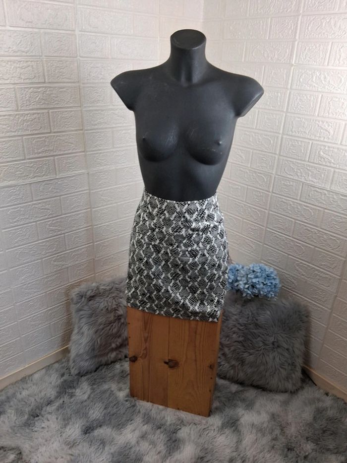 Jupe Esmara taille 38