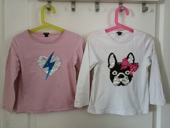 Lot 2 tee-shirts Kiabi sequins 6 ans