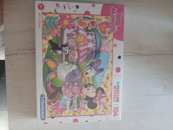 Puzzle 104 pièce neuf