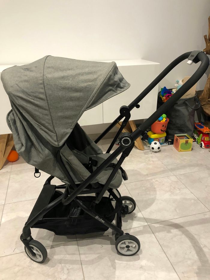 Poussette cybex eezy s tWist