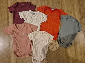 Lot Bodie manche courte 3 mois
