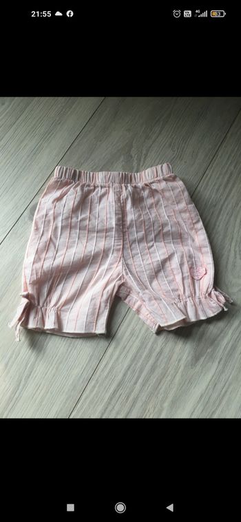 Short premier sourire en 3 mois