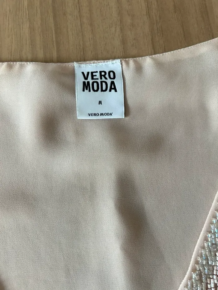 Magnifique tunique / tee shirt long Vero moda taille M - photo numéro 4
