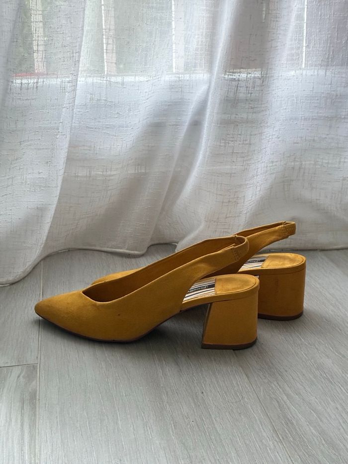 Escarpins jaune moutarde à talon bloc – 38 - photo numéro 2