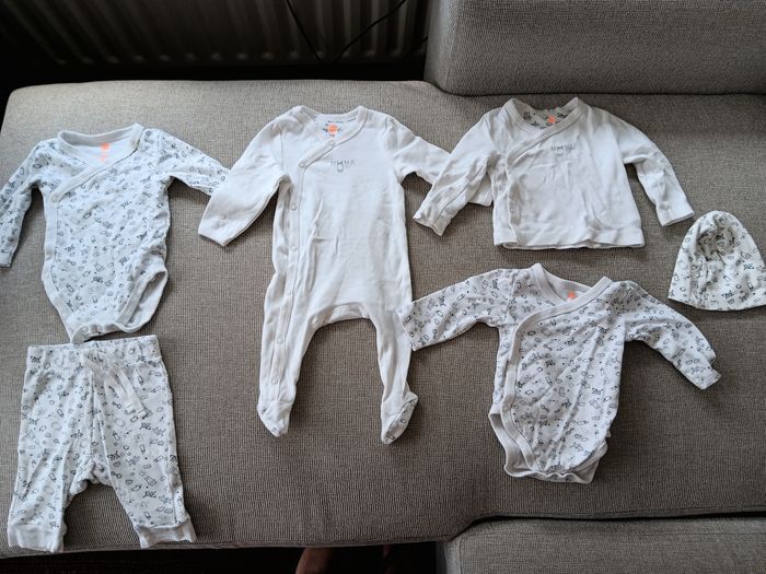 Vetement pour bebé de 1-6 mois, body, chemise, pantalón, chemise, etc. - photo numéro 5